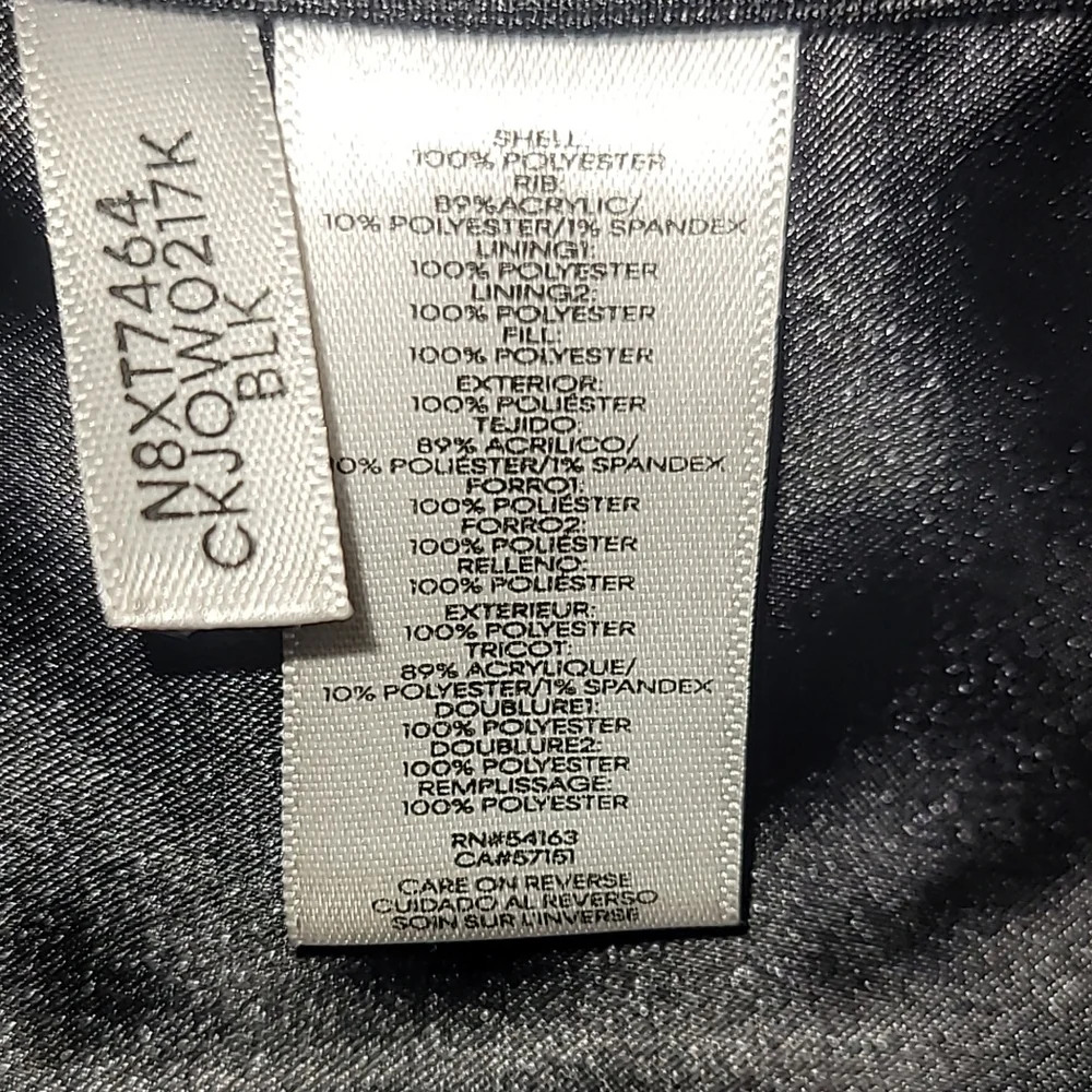 Calvin Klein Black Puffer Vest with Diamond Quilting and High Collar - Picture 13 of 14